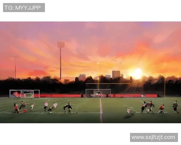 以足球巨星黑白素描展现绿茵赛场激情与永恒魅力